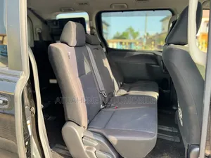 Toyota Voxy V 4WD 8-Seater 2015 Black