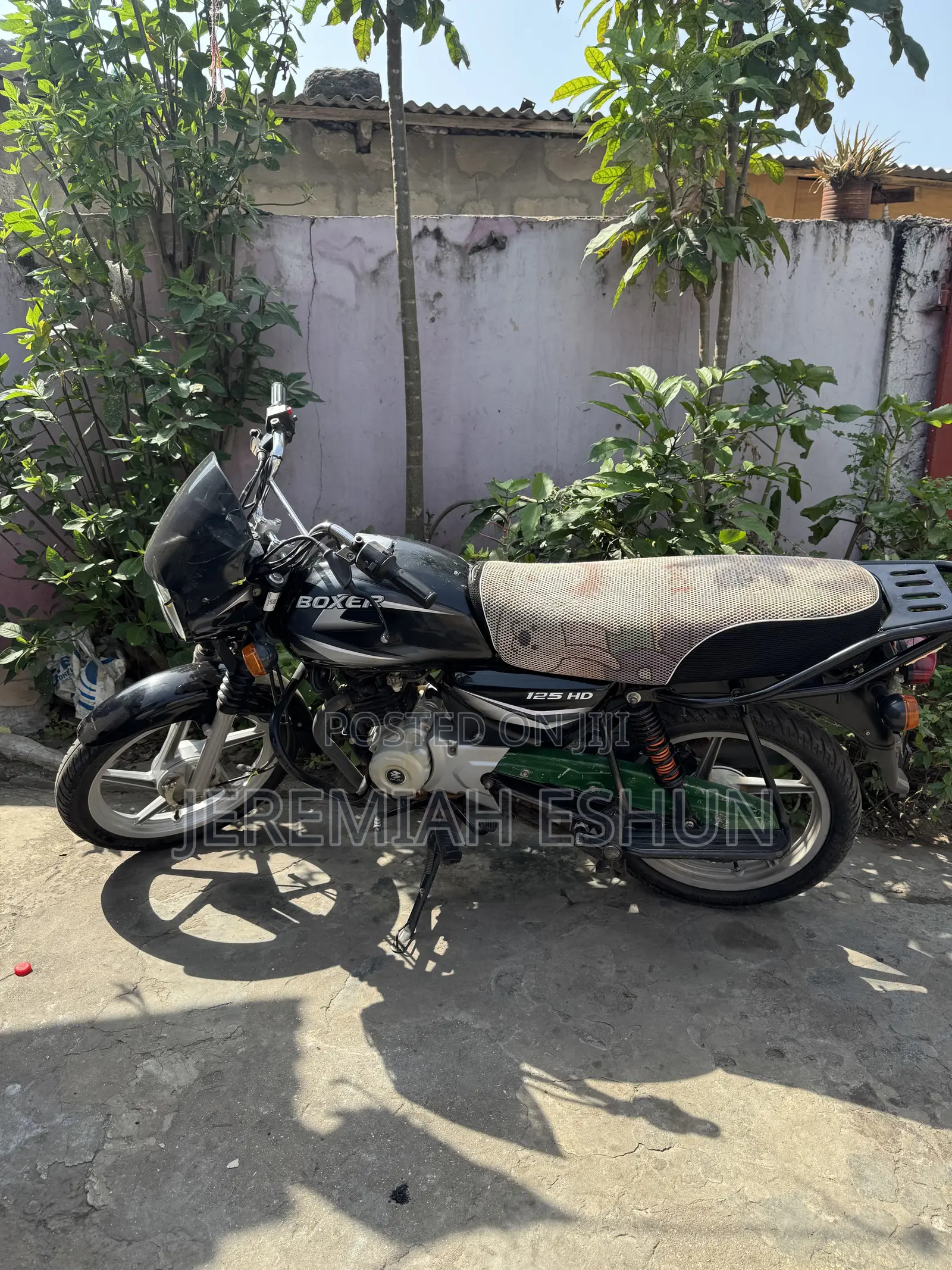 Bajaj Boxer 125 2025 Black