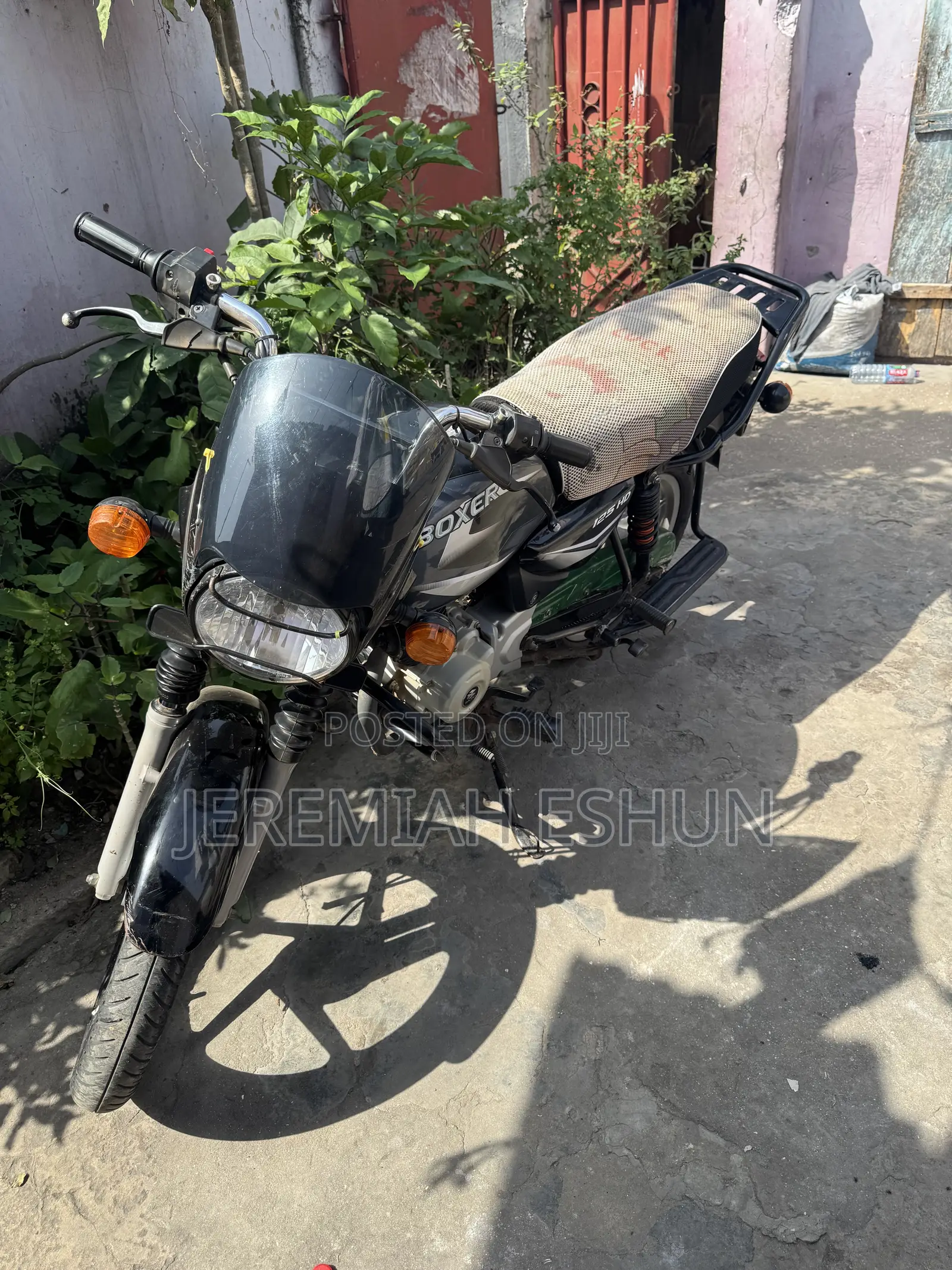 Bajaj Boxer 125 2025 Black