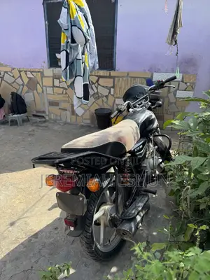 Bajaj Boxer 125 2025 Black