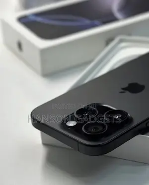 New Apple iPhone 16 Pro Max 1 TB Black
