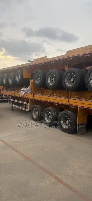 3 Axles Flatbed