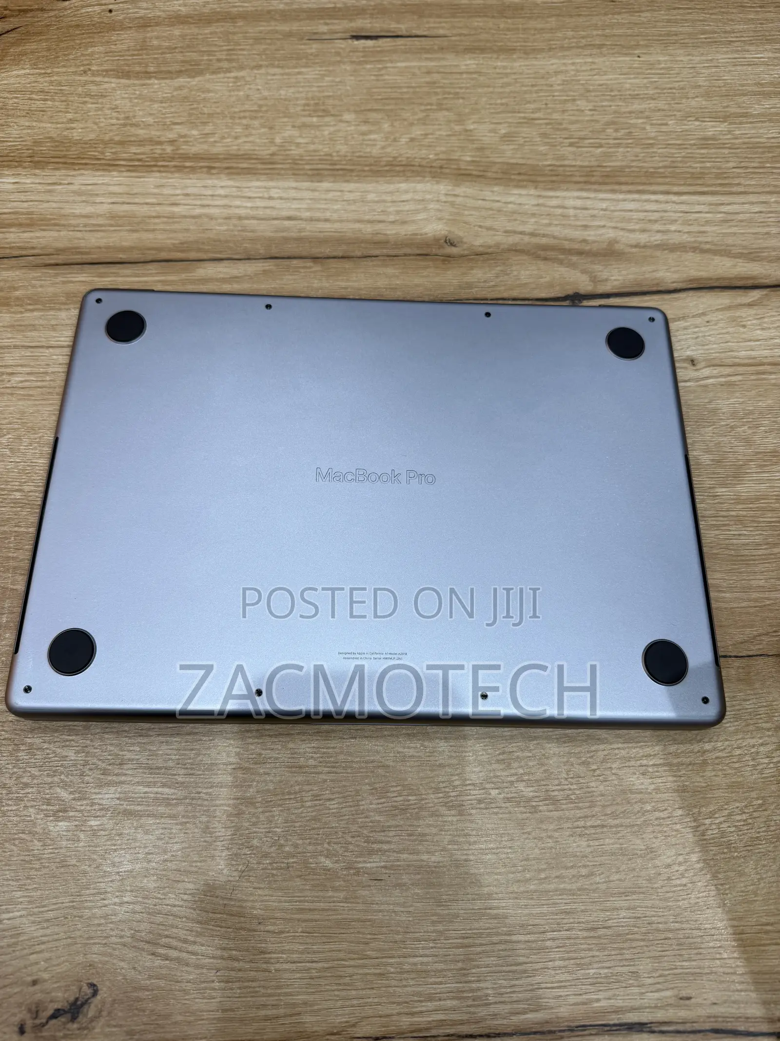 Laptop Apple MacBook Pro 2023 M3 8GB Apple M3 SSD 512GB