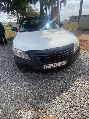 Toyota Camry 2010 White