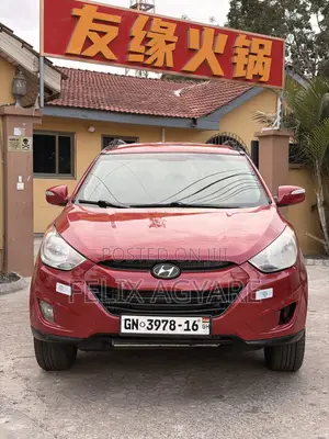Hyundai Tucson 2013 Red