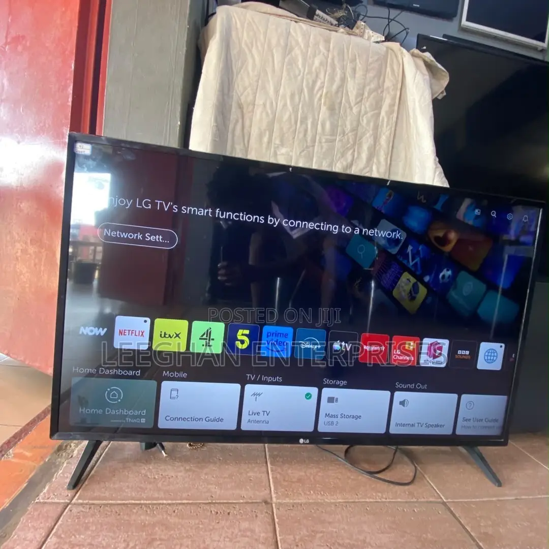 43 LG Smart UHD TV (Airplay)