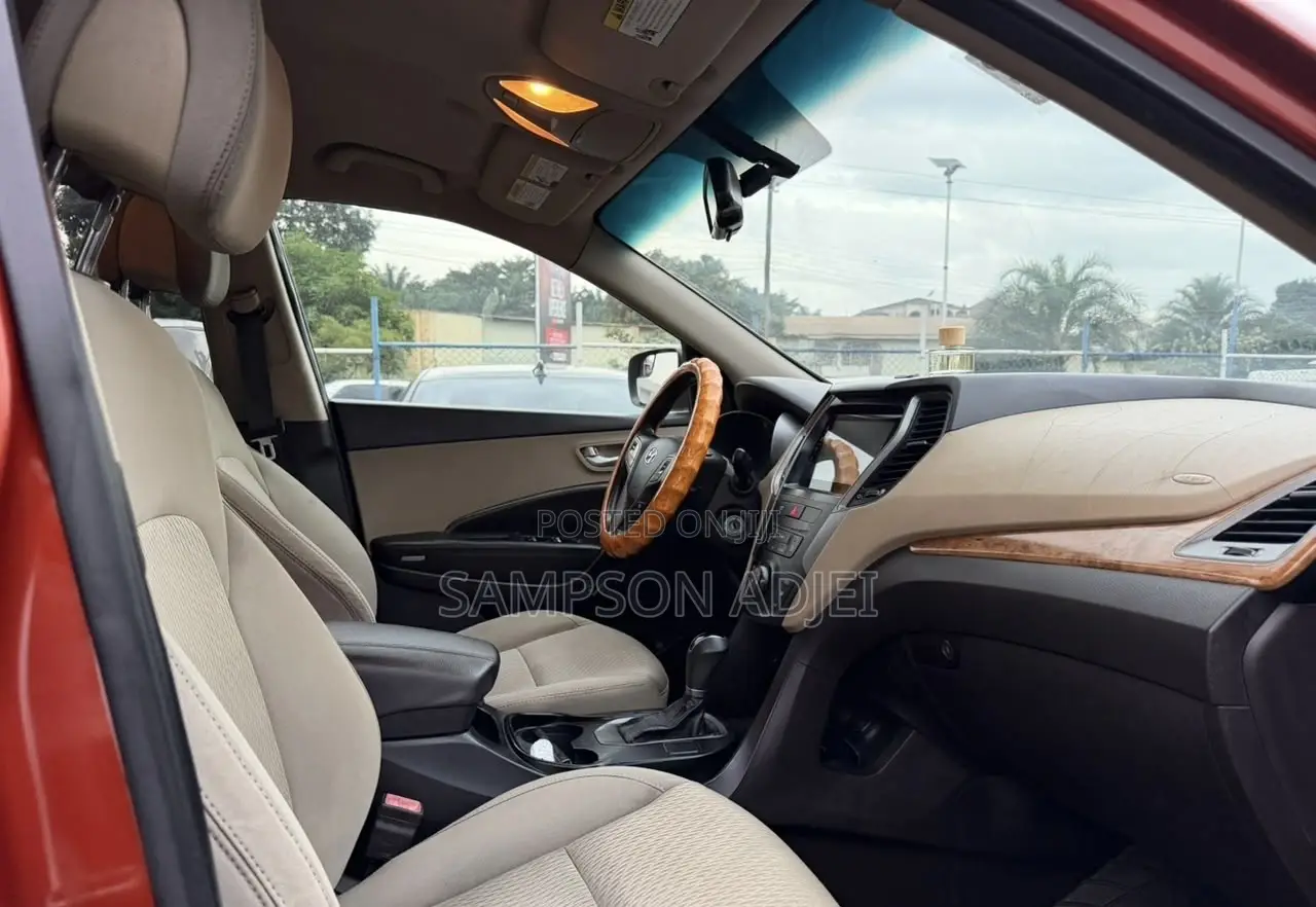 Hyundai Santa Fe 2013 Orange