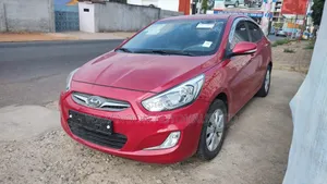 Hyundai Accent SE Sedan 2016 Red