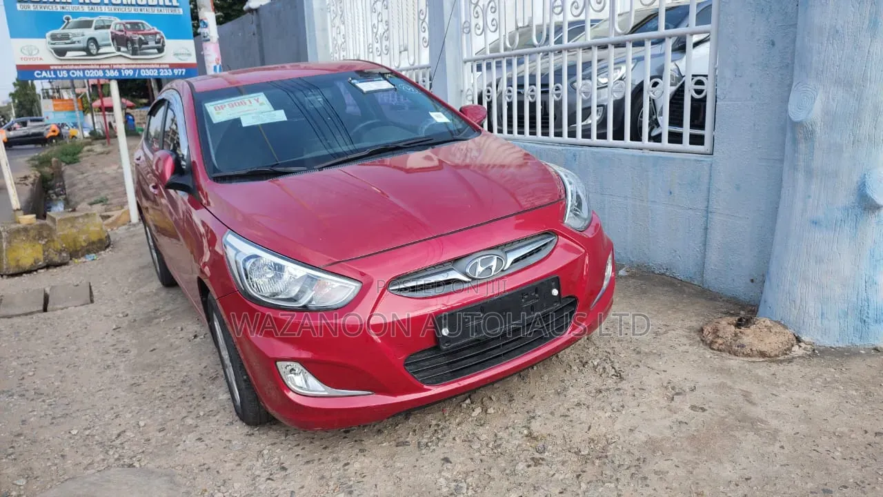 Hyundai Accent SE Sedan 2016 Red