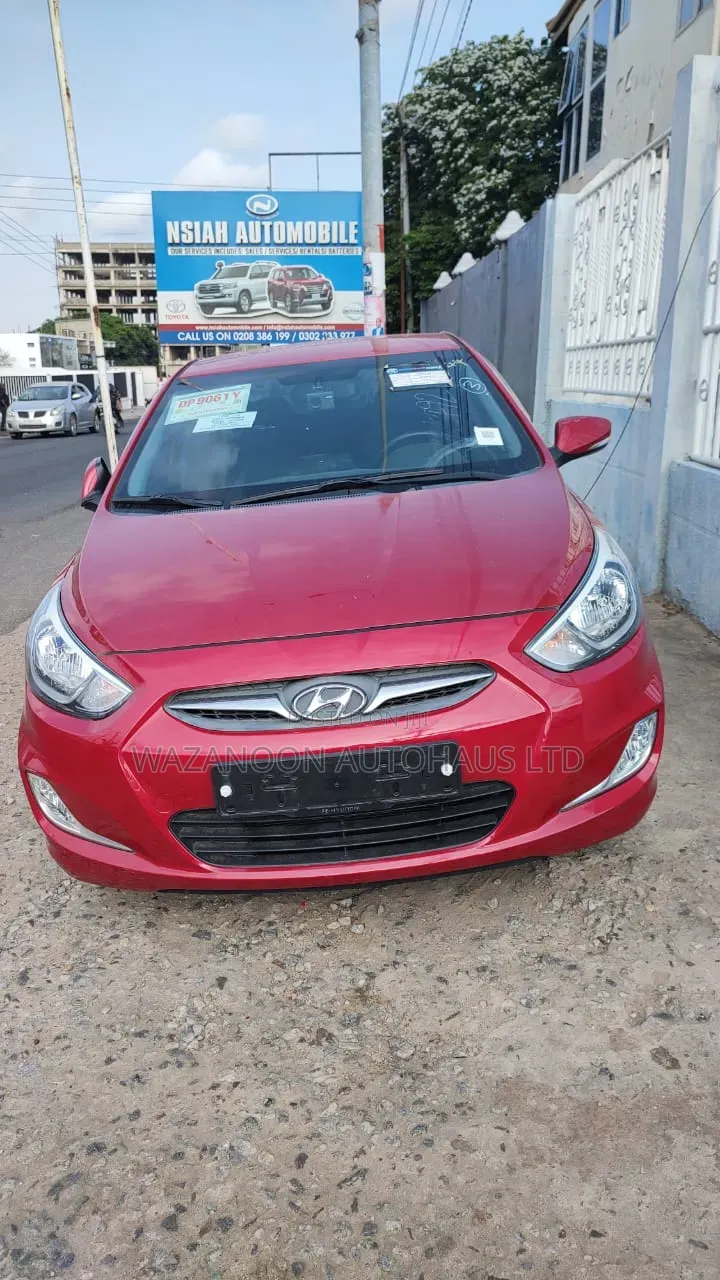 Hyundai Accent SE Sedan 2016 Red