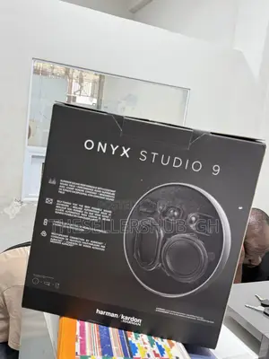 Harman Kardon Onyx Studio 9