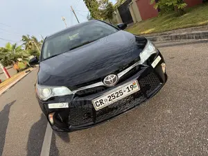 Toyota Camry SE 4dr Sedan (2.5L 4cyl 6A) 2017 Black