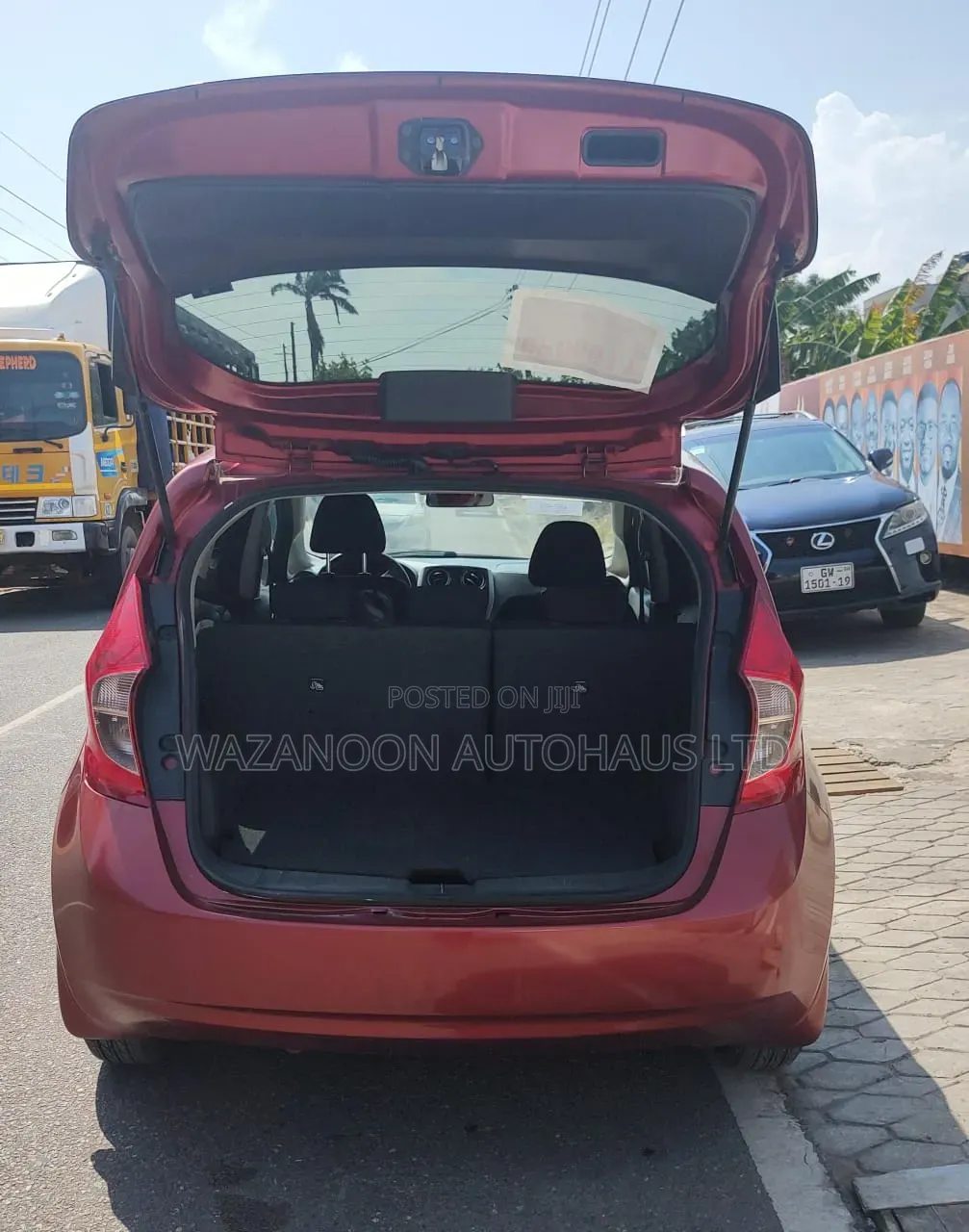 Nissan Note 1.6 Petrol 2016 Red