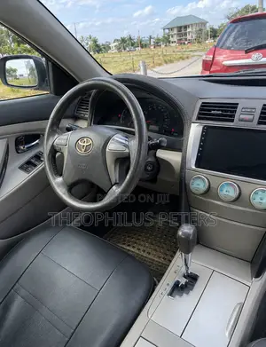Toyota Camry 2010 White