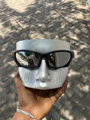 Polarised Mirrored Lens Sunglasses for Men