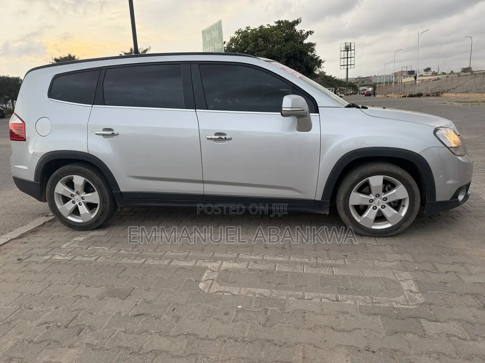 Chevrolet Orlando 2.0 2015 Silver