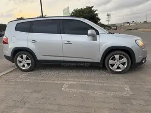 Chevrolet Orlando 2.0 2015 Silver