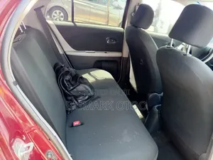 Toyota Vitz 1.3 FWD 5dr 2010 Red