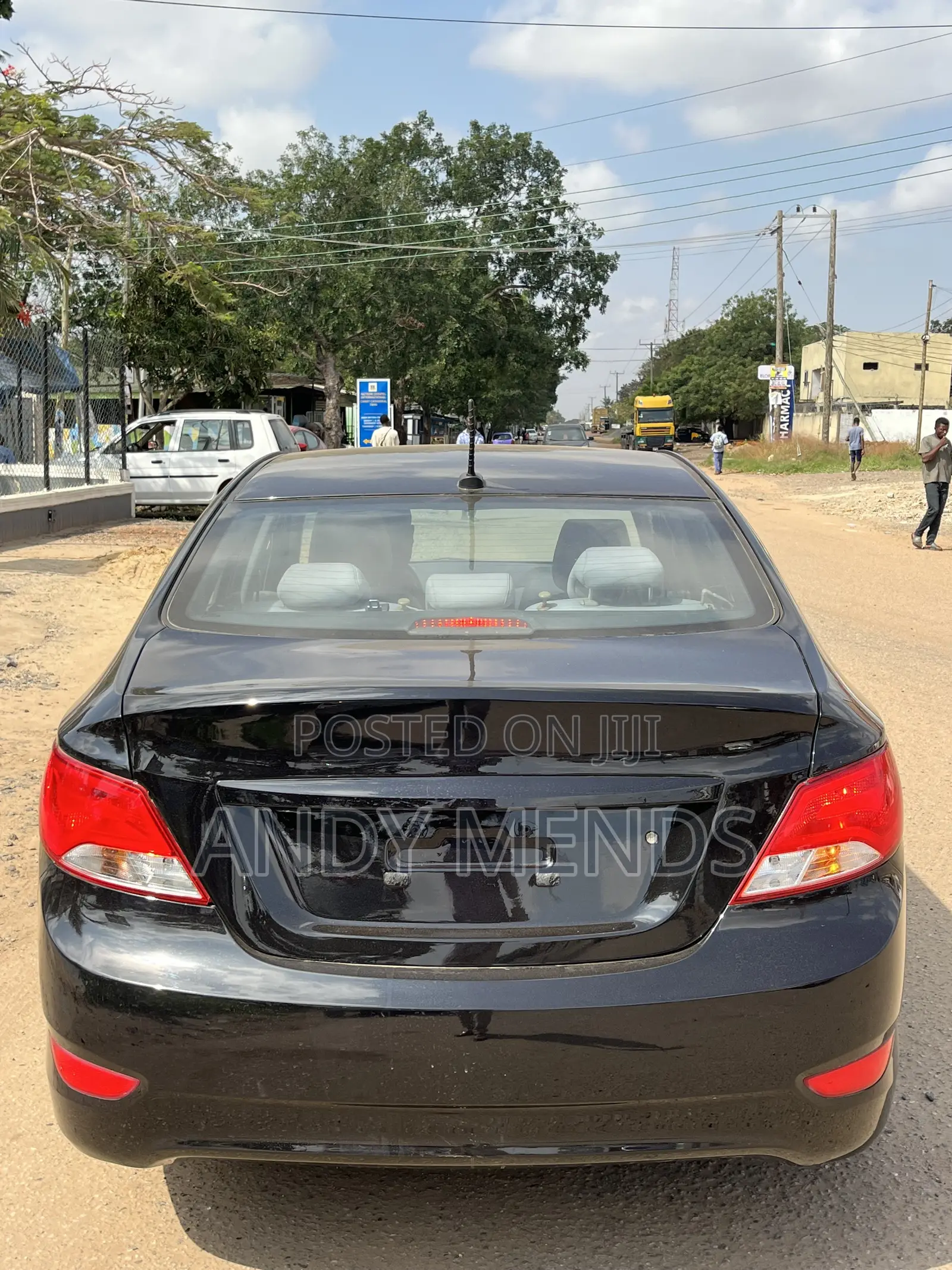 Hyundai Accent 2015 Black