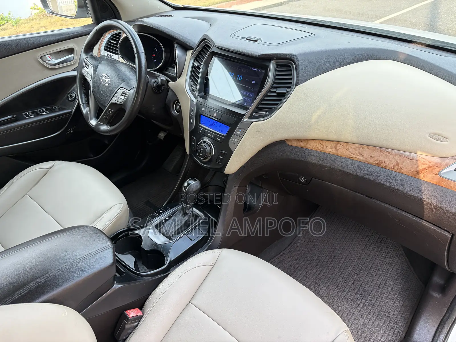 Hyundai Santa Fe Limited 4dr SUV (3.3L 6cyl 6A) 2015 White