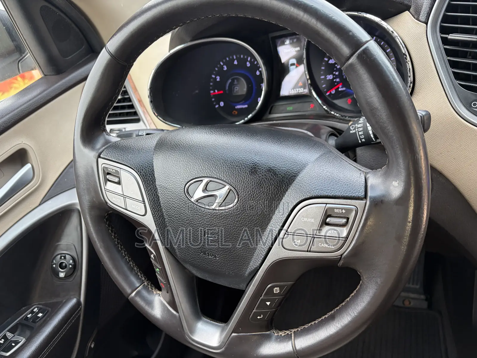Hyundai Santa Fe Limited 4dr SUV (3.3L 6cyl 6A) 2015 White