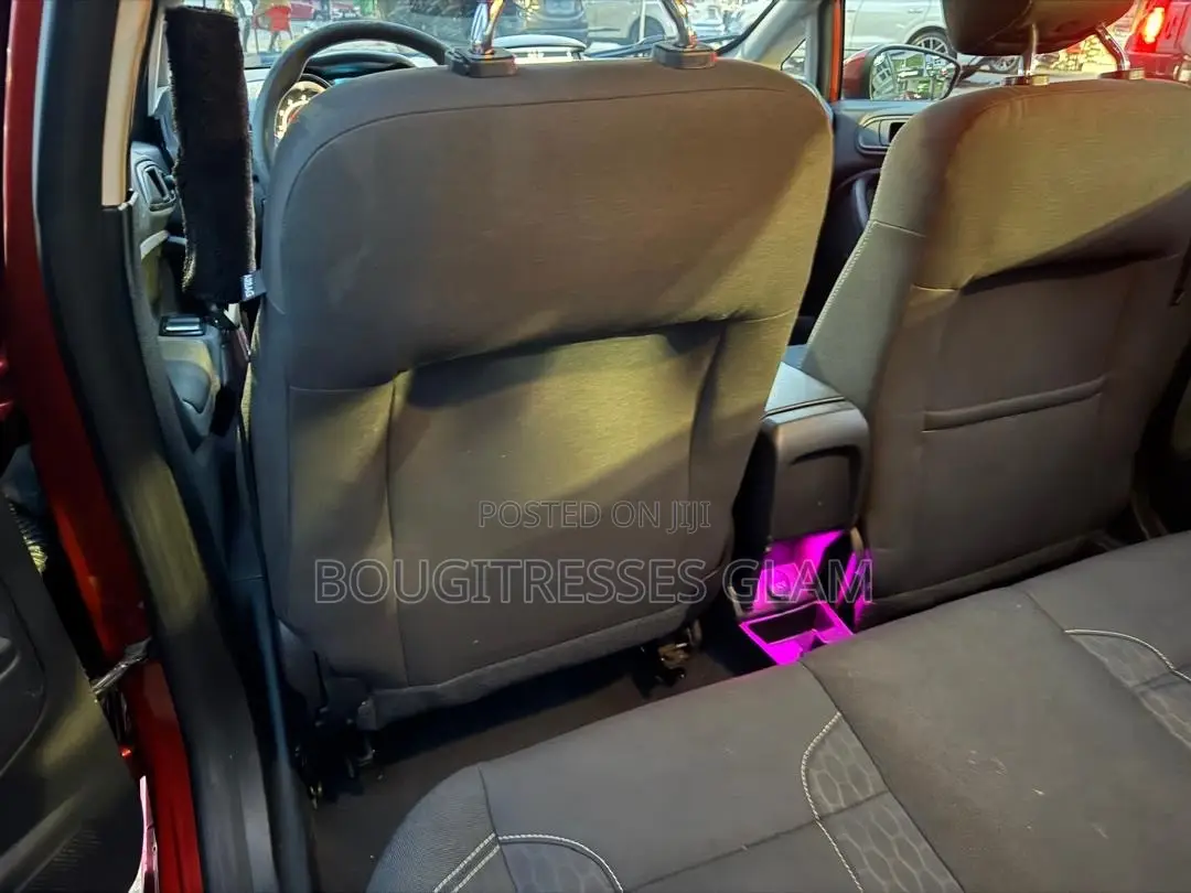 Ford Fiesta SE Sedan 2019 Red