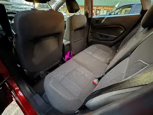 Ford Fiesta SE Sedan 2019 Red