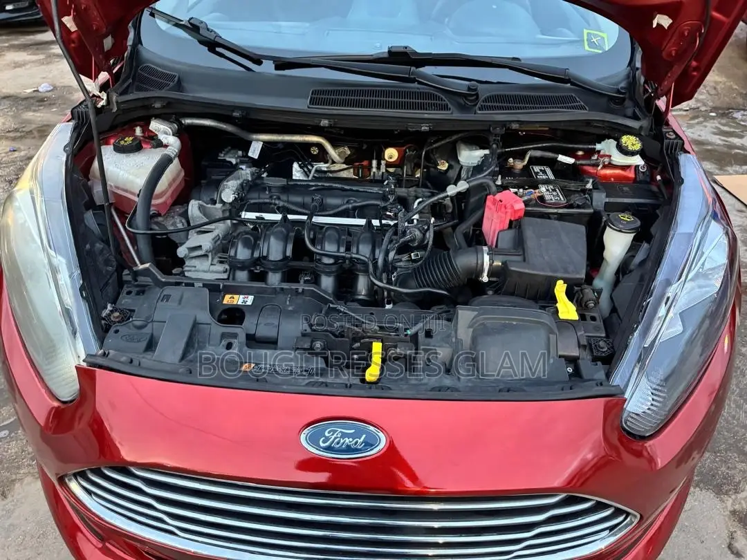 Ford Fiesta SE Sedan 2019 Red