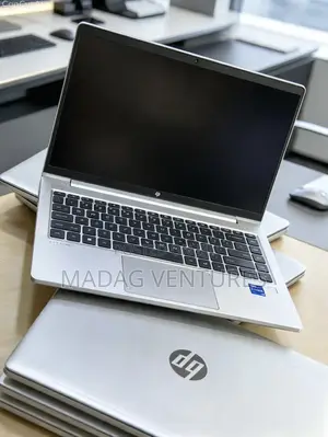 Laptop HP EliteBook 640 G10 8GB Intel Core i5 SSD 512GB