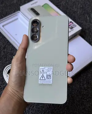 New Samsung Galaxy A56 256 GB Green