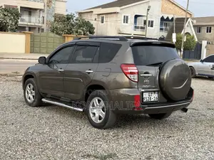 Toyota RAV4 2.5 4x4 2011