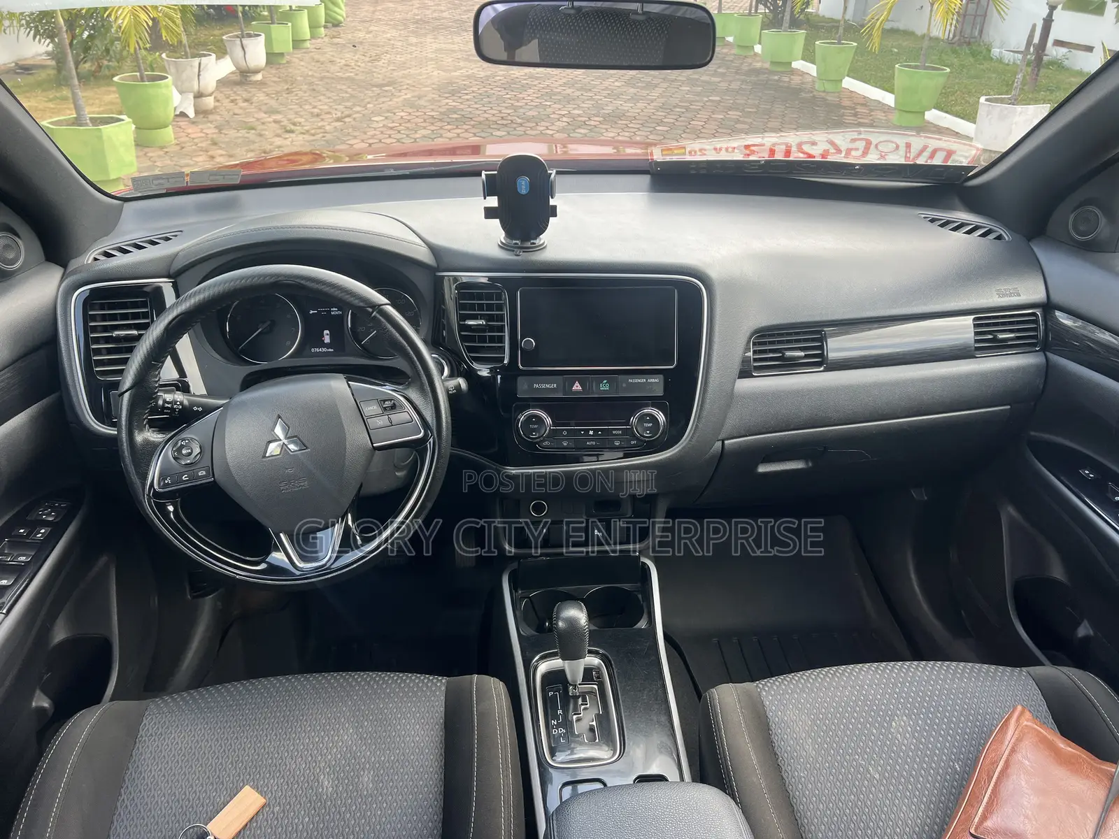 Mitsubishi Outlander 2018 Burgundy