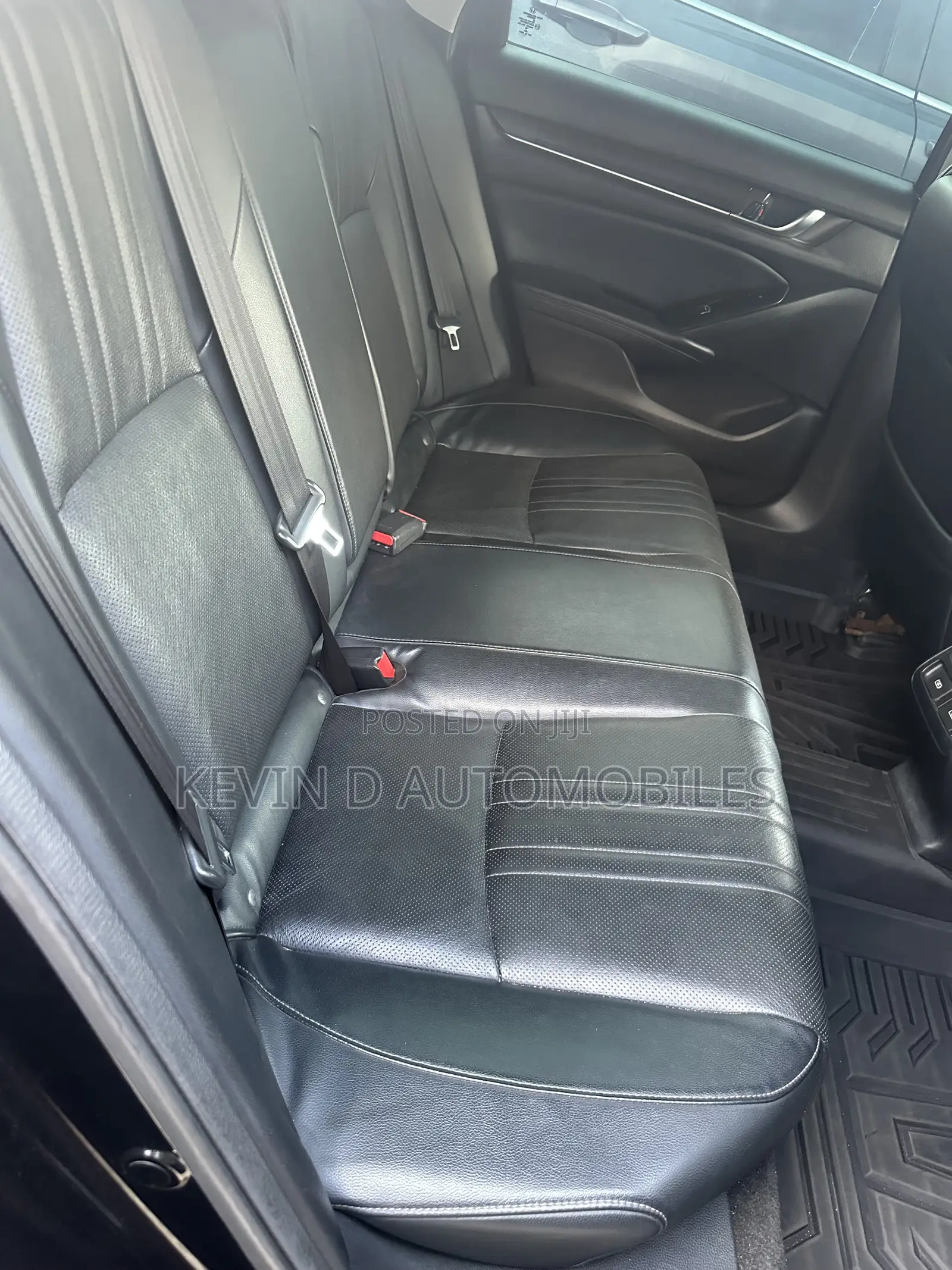 Honda Accord Touring 2.0T 2018 Black