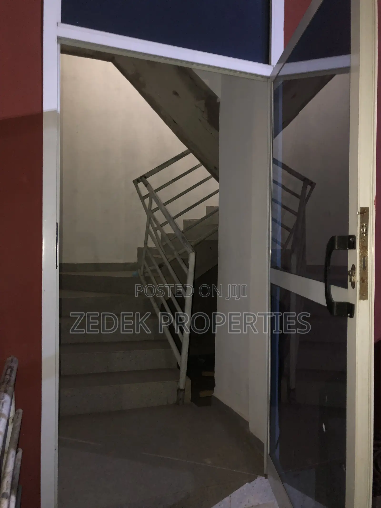 2bdrm Apartment in Kwabenya Acp Road, Ashomang Estate for rent