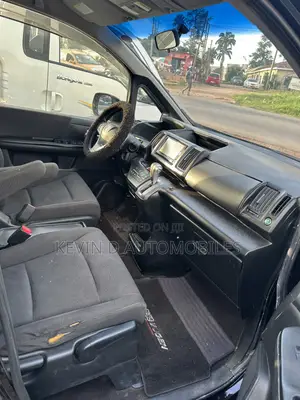 Honda Stepwgn 2012 Black