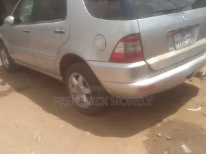 Mercedes-Benz M Class 2004 Silver