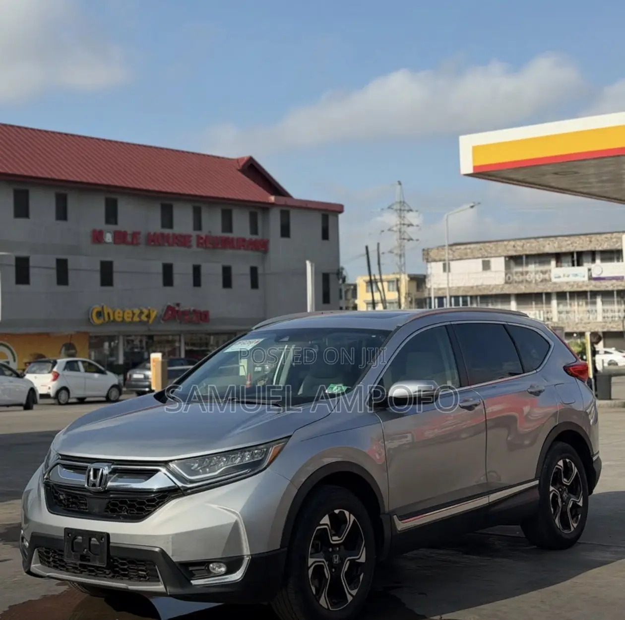 Honda CR-V Touring AWD 2018 Gray