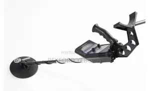 Gold Digger Metal Detector With Headphones, Made in USA