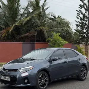 Toyota Corolla S 4dr Sedan (1.8L 4cyl CVT) 2016 Gray
