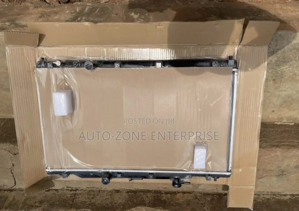 Honda Civic 2022 2023 2024 2035 2026 Radiator Tank
