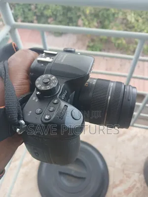 Panasonix Lumix GH4 + Lens 14-42mm
