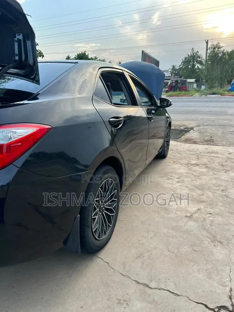 Toyota Corolla 2016 Black