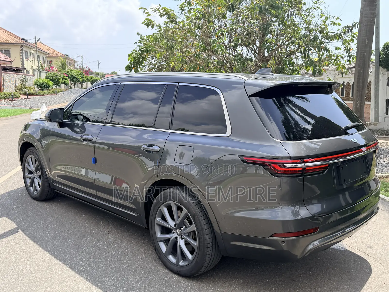 Li Auto One 2020 Gray