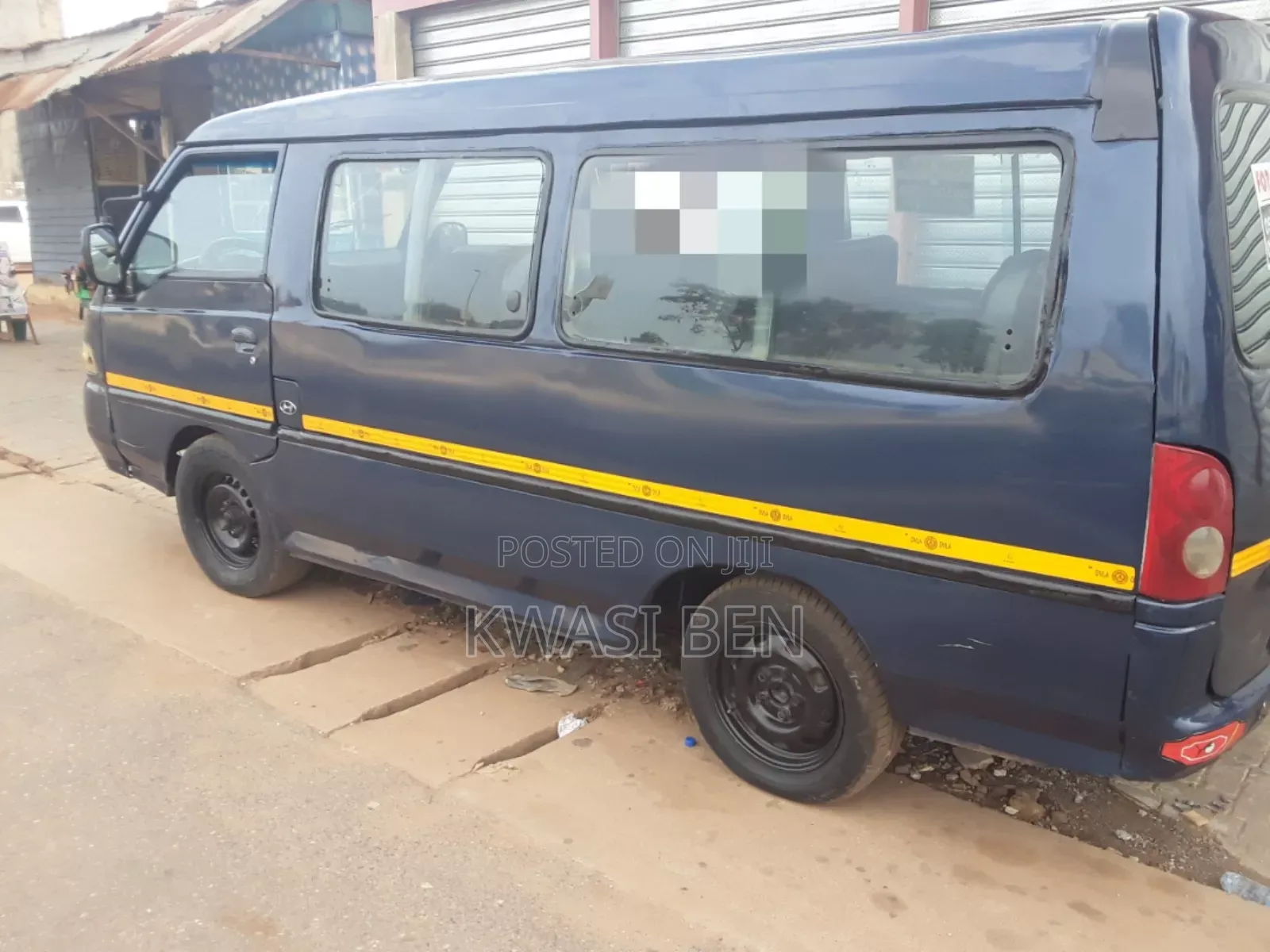 Hyundai H-100 2004 Blue