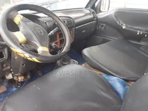 Hyundai H-100 2004 Blue