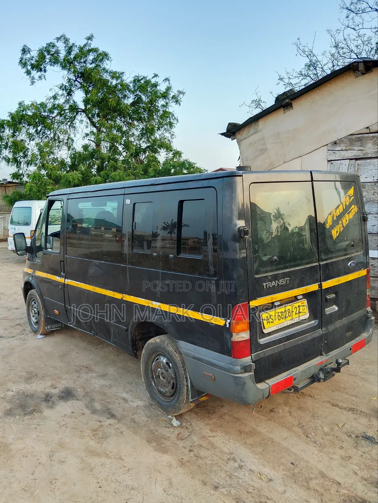 Ford Transit 2002 Black