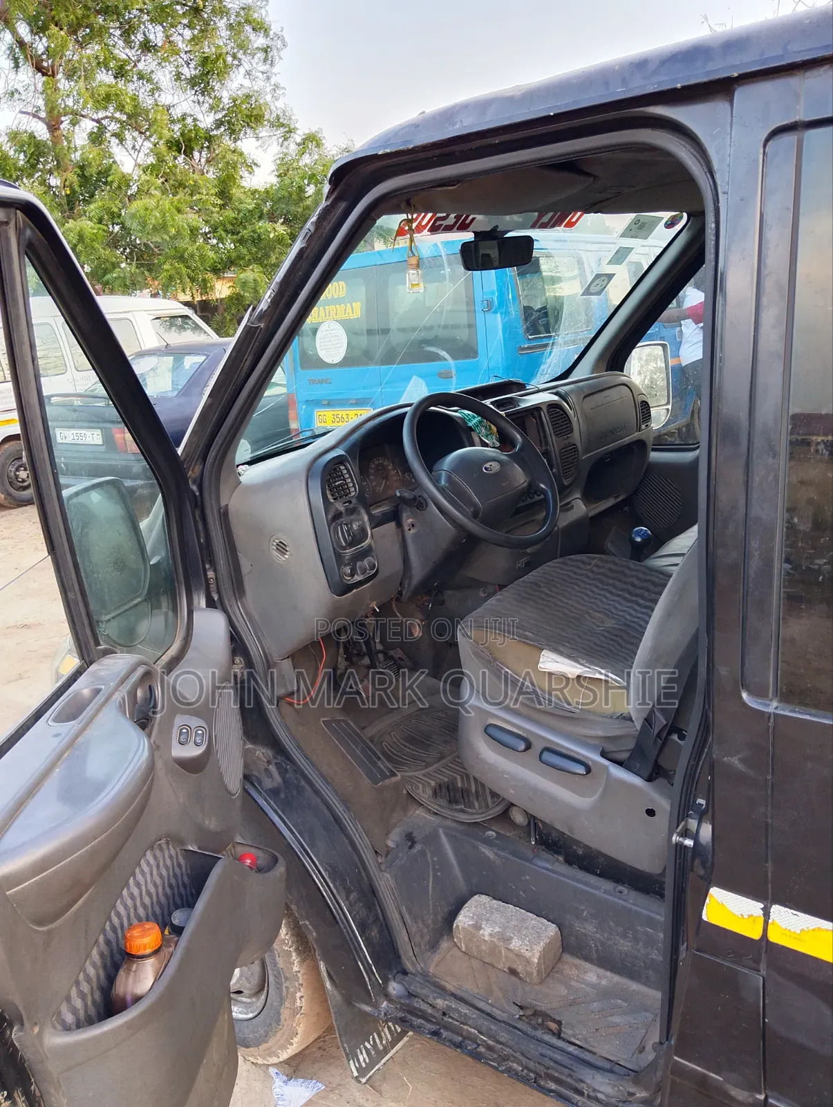 Ford Transit 2002 Black