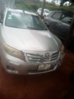 Toyota Camry 2014 Silver