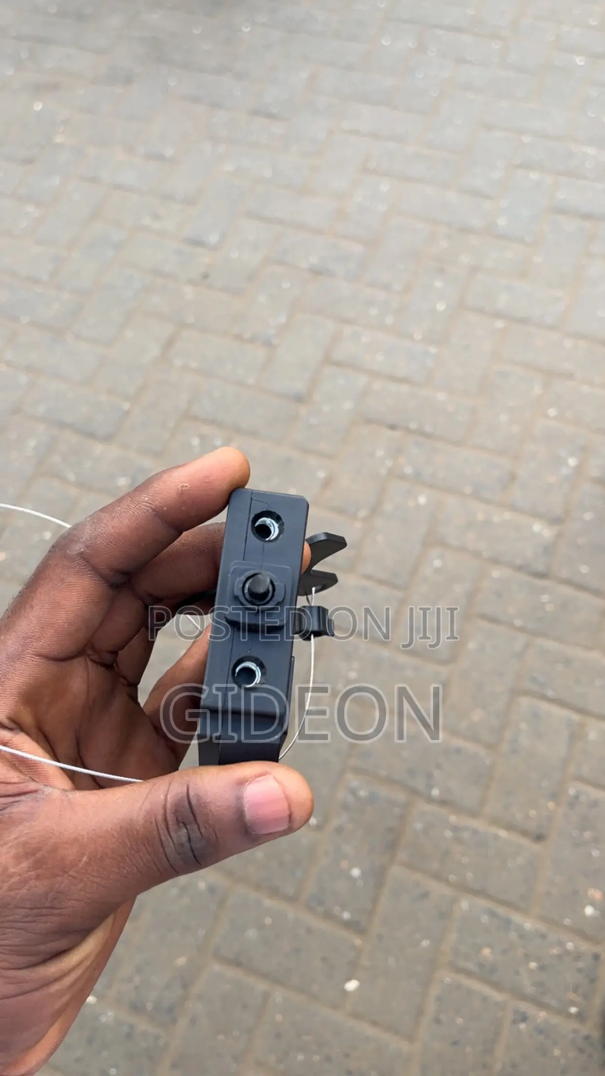 Kia Sorento 2017 and Hyundai Elantra Fuel Gate Shooter
