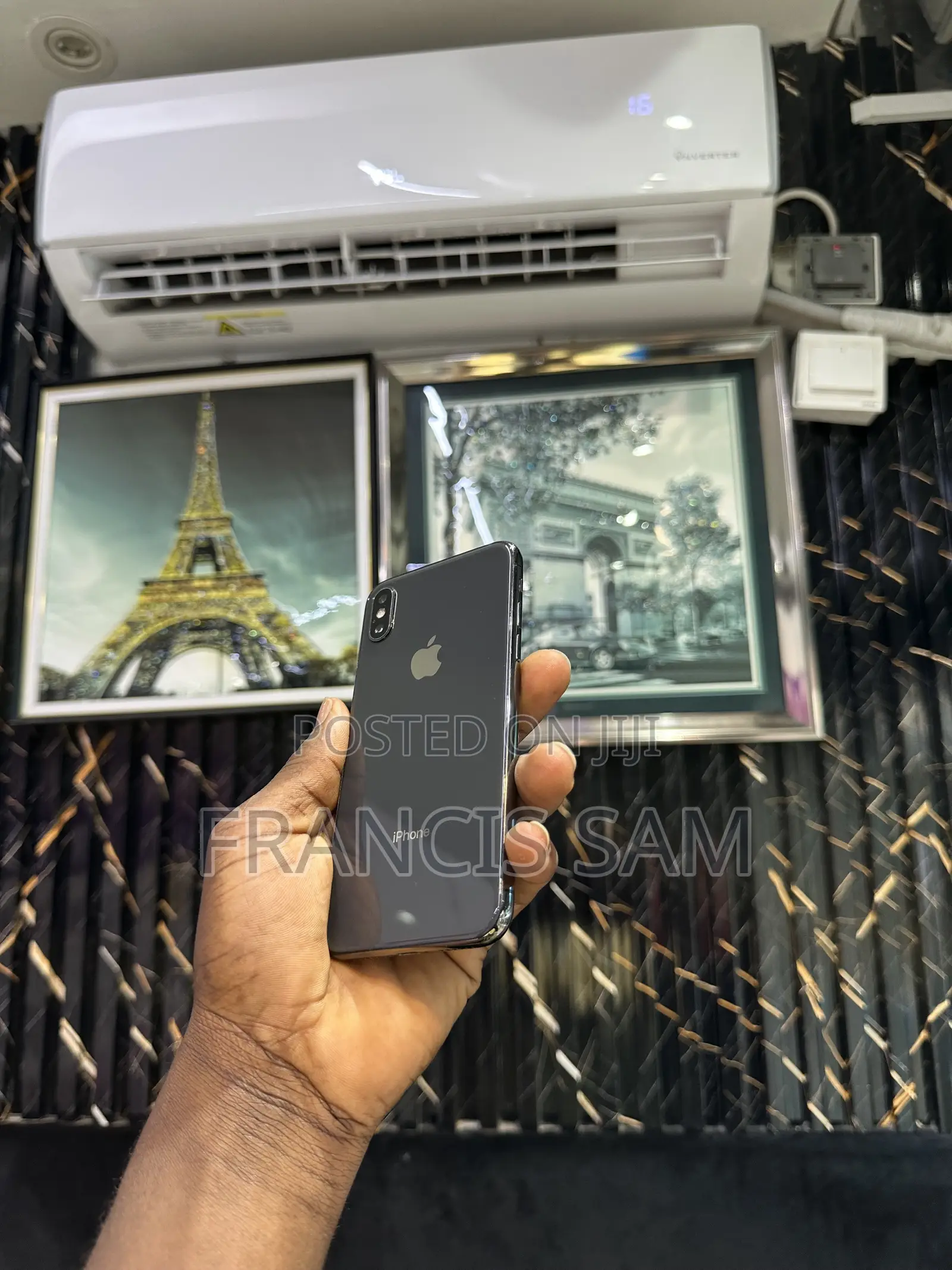 Apple iPhone X 64 GB Black